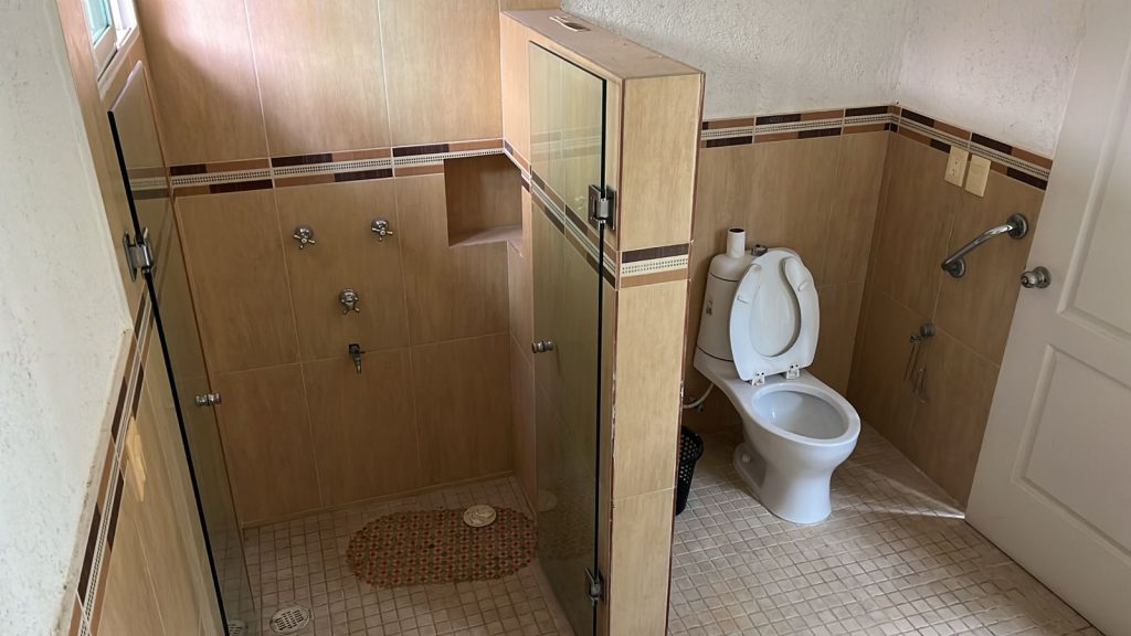 Recibiendo atención personalizada en Casita de María, Cancún