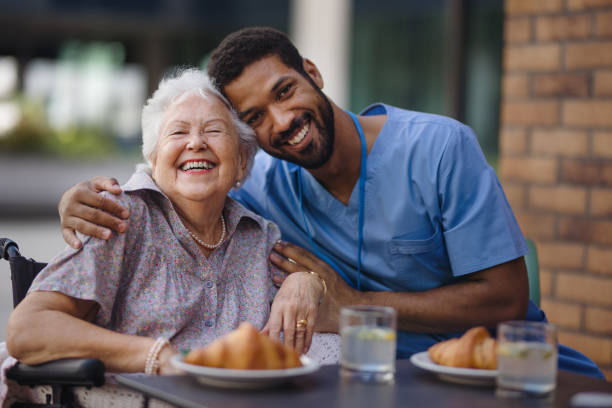 cuidado especializado para personas de la tercera edad en cancun
